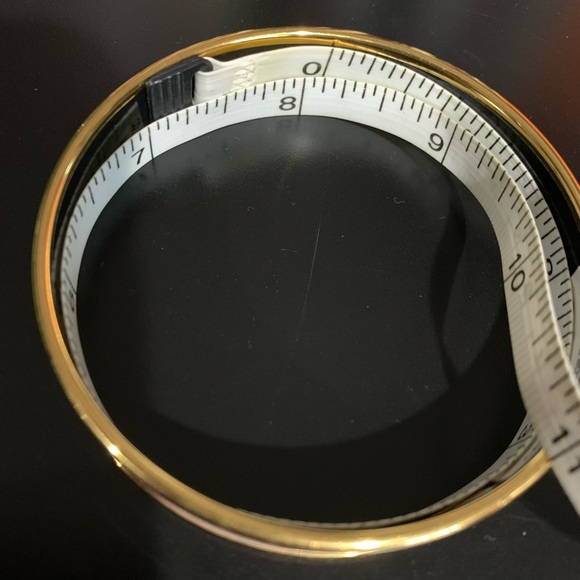 Hermès Caleche Enamel Bangle Bracelet - Picture 8 of 8